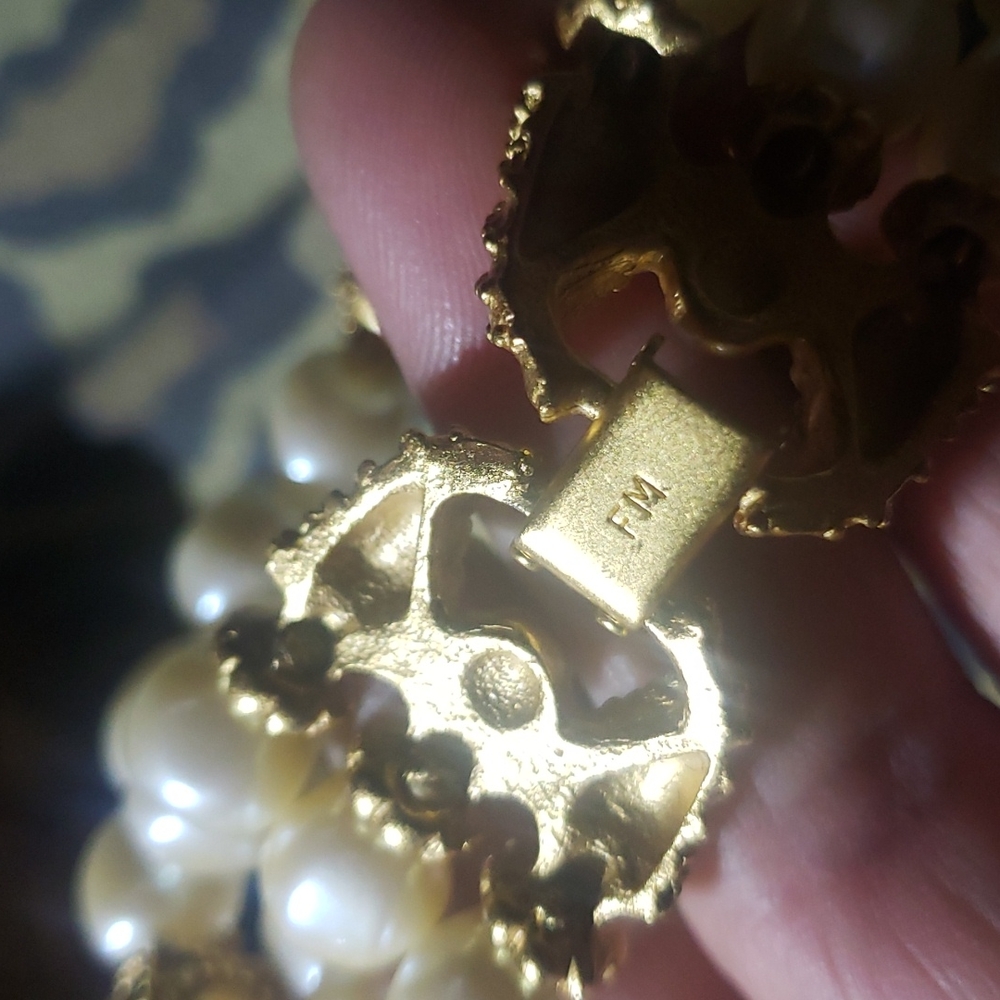 Vintage Mary McFadden 1988 gold plated necklace and bracelet - Picture 7 of 12